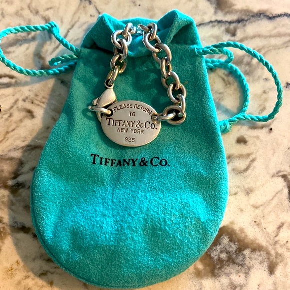 Tiffany’s Return to Tiffany’s Chain necklace